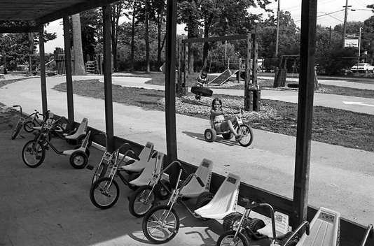 Lake Lansing Amusement Park - From Lansing State Journal (newer photo)
